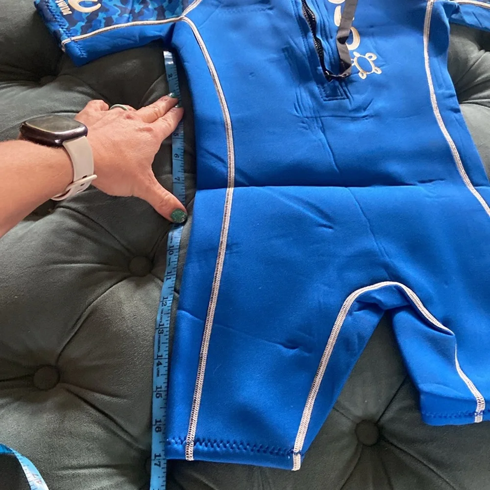 ULU kids by swimline wet suit size large